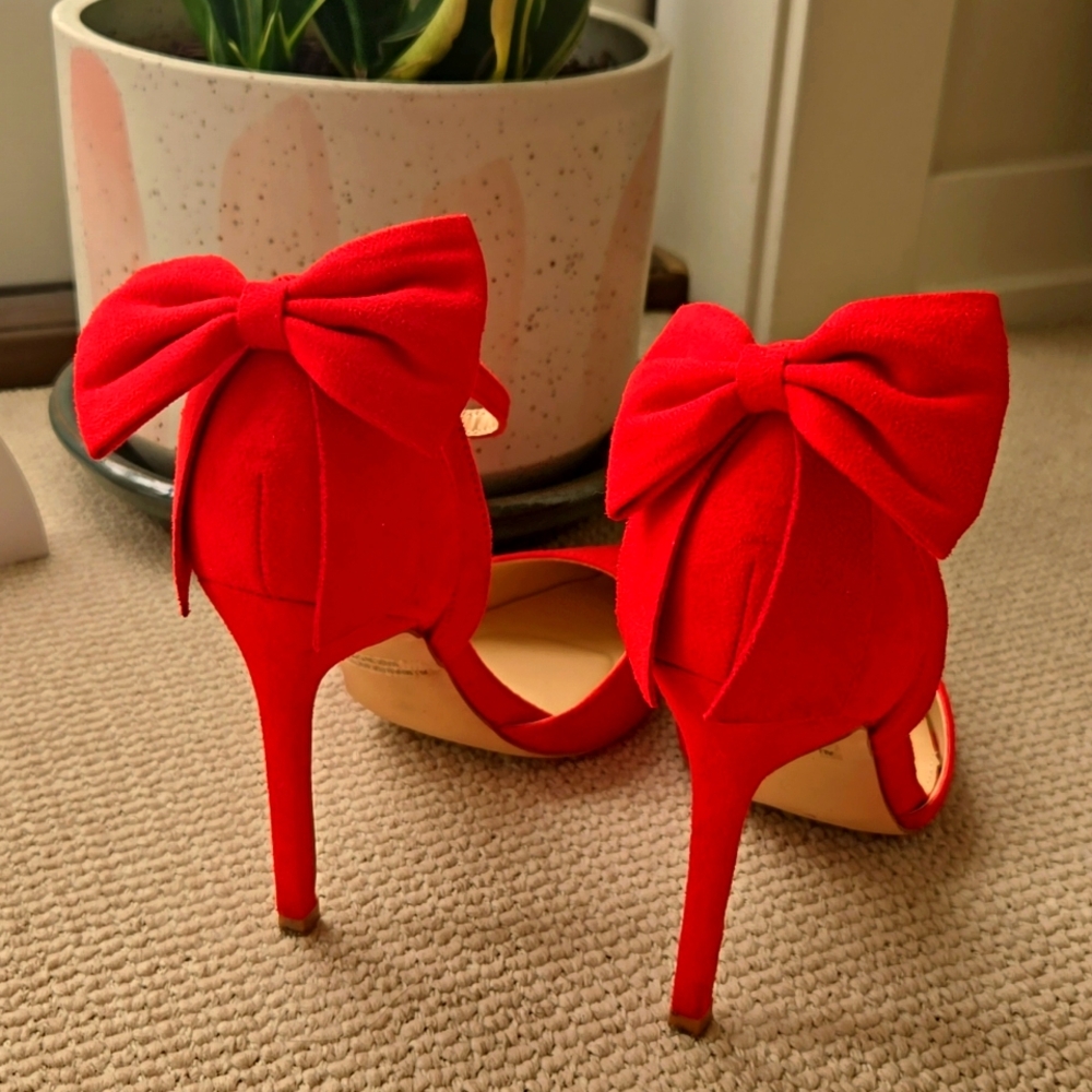 Red Stiletto Heels Bow Back Pumps